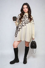 Load image into Gallery viewer, Leopard Print Knitted Long Sleeve Jumper
