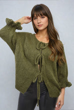 Load image into Gallery viewer, Tie Front Detail Chunky Knit Jumper
